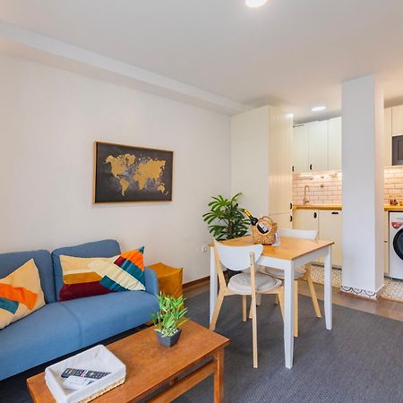 Cosy Remodeled Apartment In The City Center 푼다오 외부 사진