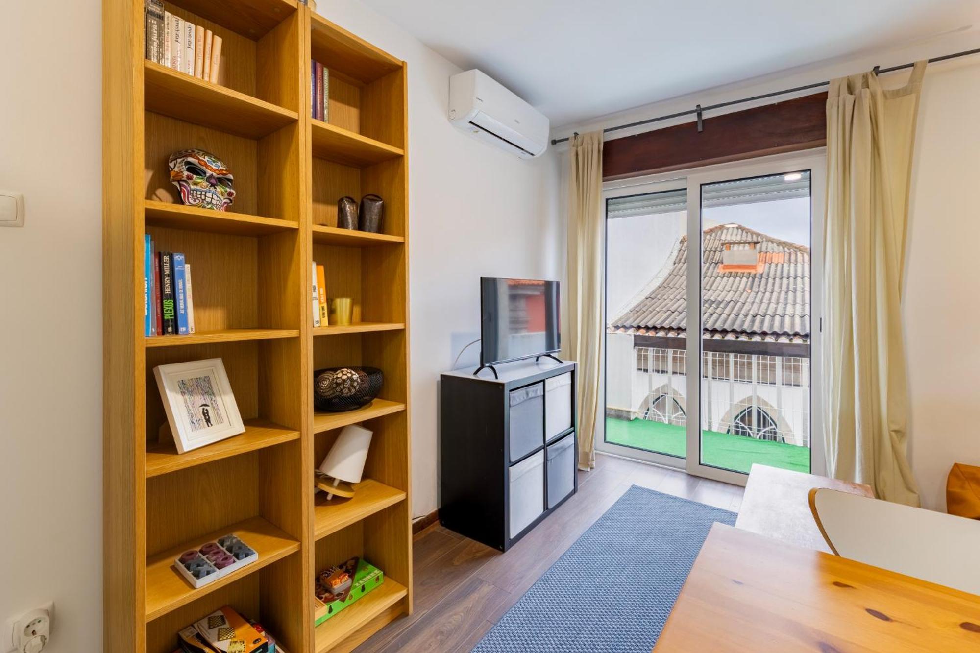 Cosy Remodeled Apartment In The City Center 푼다오 외부 사진