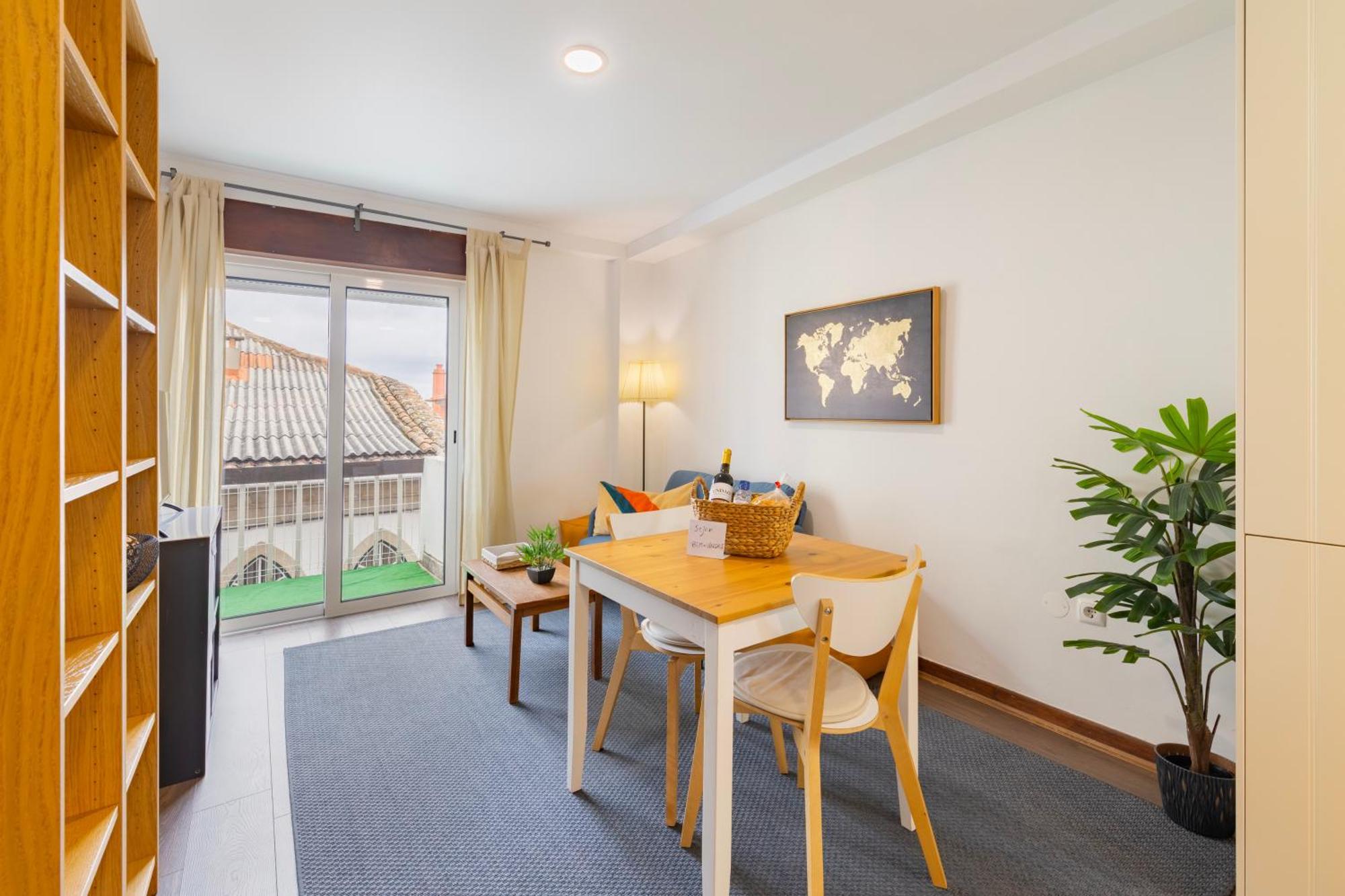 Cosy Remodeled Apartment In The City Center 푼다오 외부 사진
