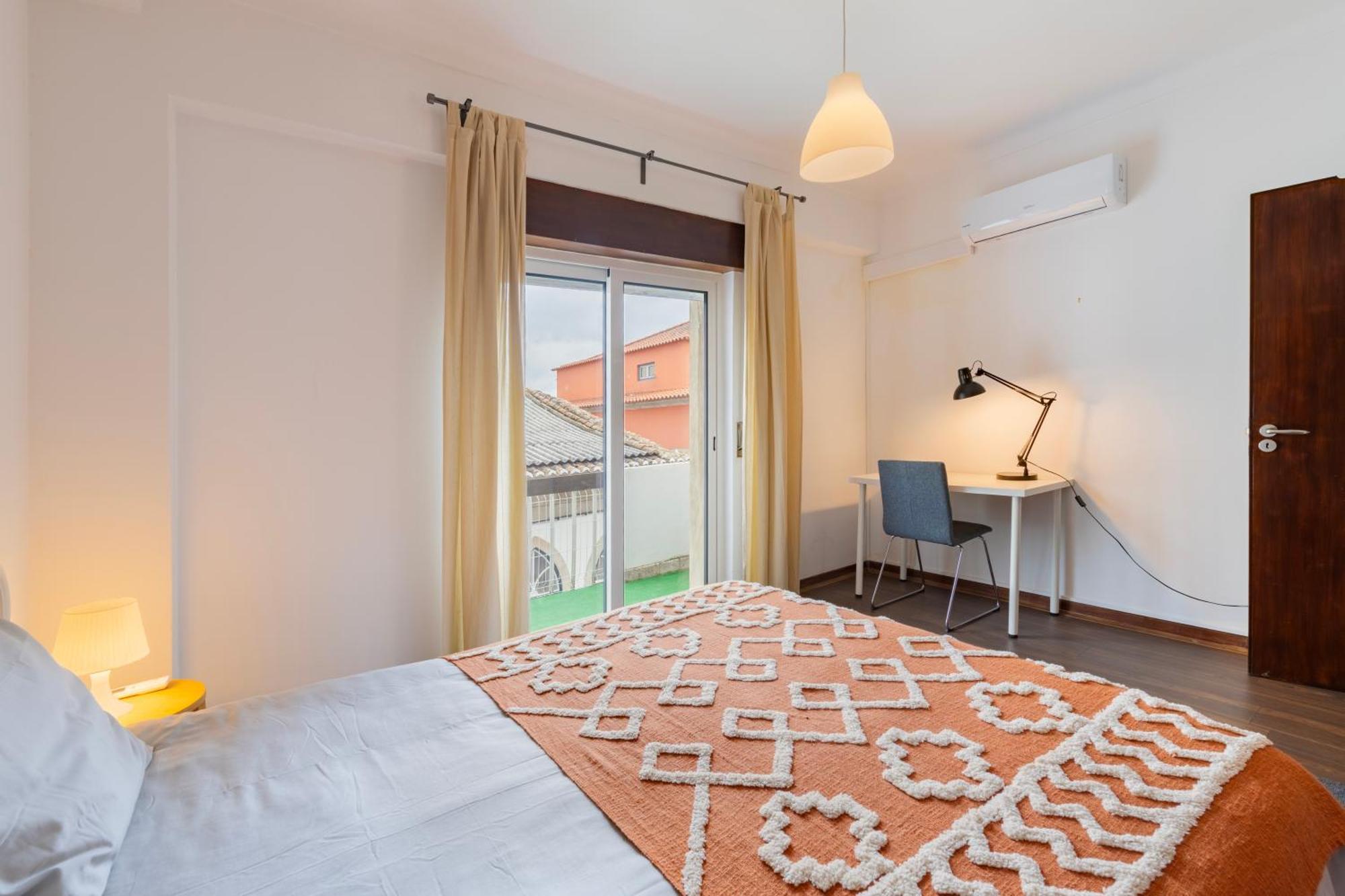 Cosy Remodeled Apartment In The City Center 푼다오 외부 사진